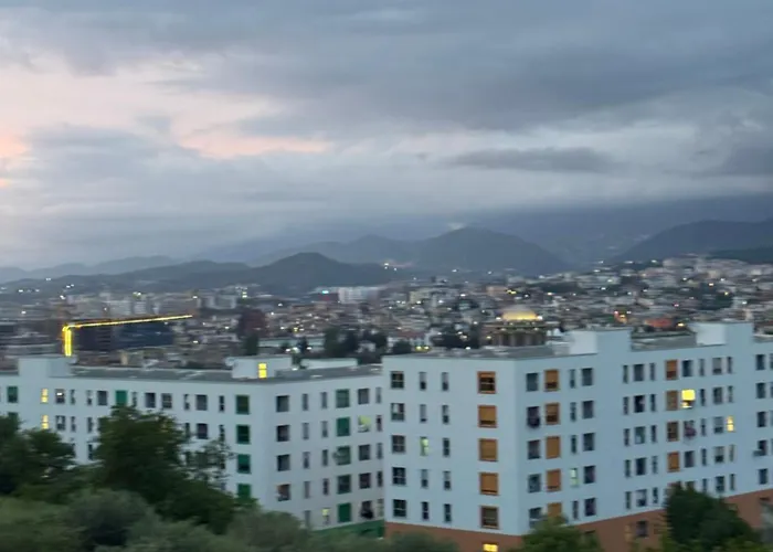 Journey טיראנה